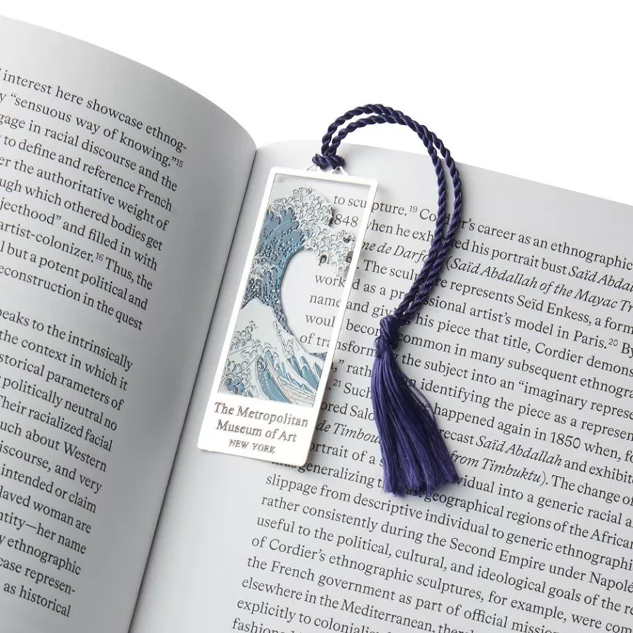 The Met Store Office*The Great Wave Bookmark